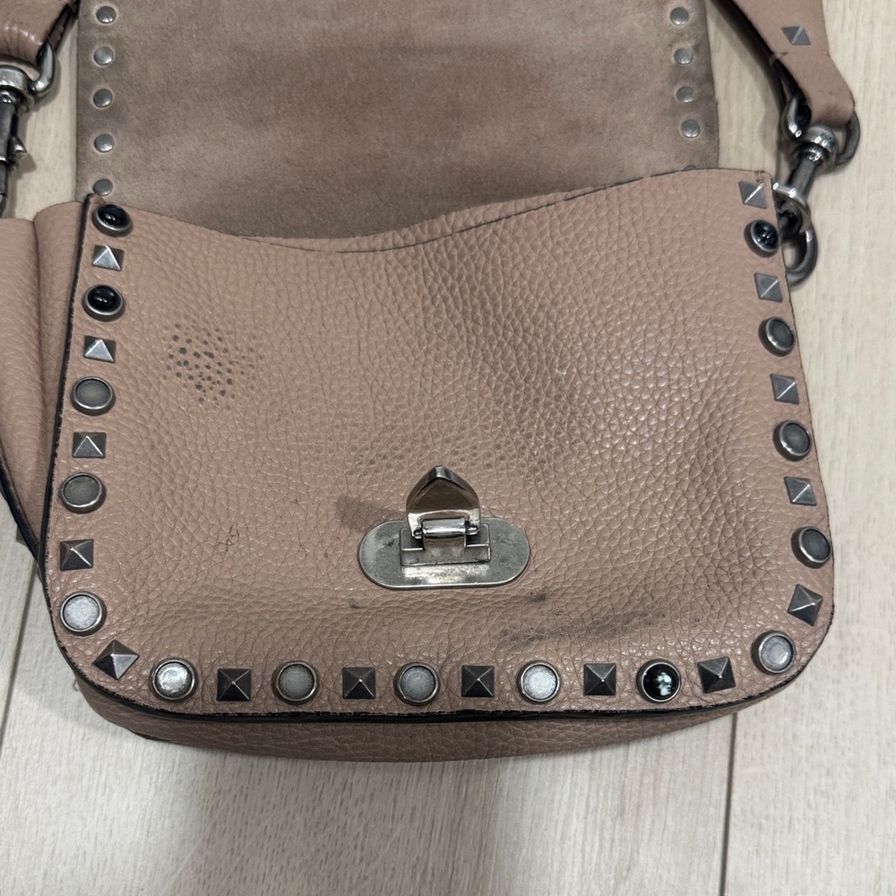VALENTINO Studded Taupe Crossbody Bag with Patterned Strap Purse Damaged - Picture 2 of 15